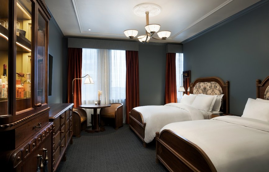 Queen-City-View-And-Standard-Bedroom-1280x1280